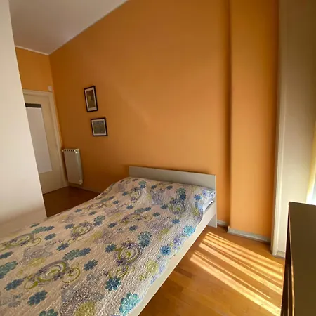 Joyful Apartment Rome